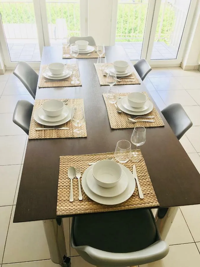 Art Deco 100M2 Flat 2 Min Walking From Train Station In City Center, Free Parking And Terrace - 2B ルクセンブルク 0*,  ルクセンブルク